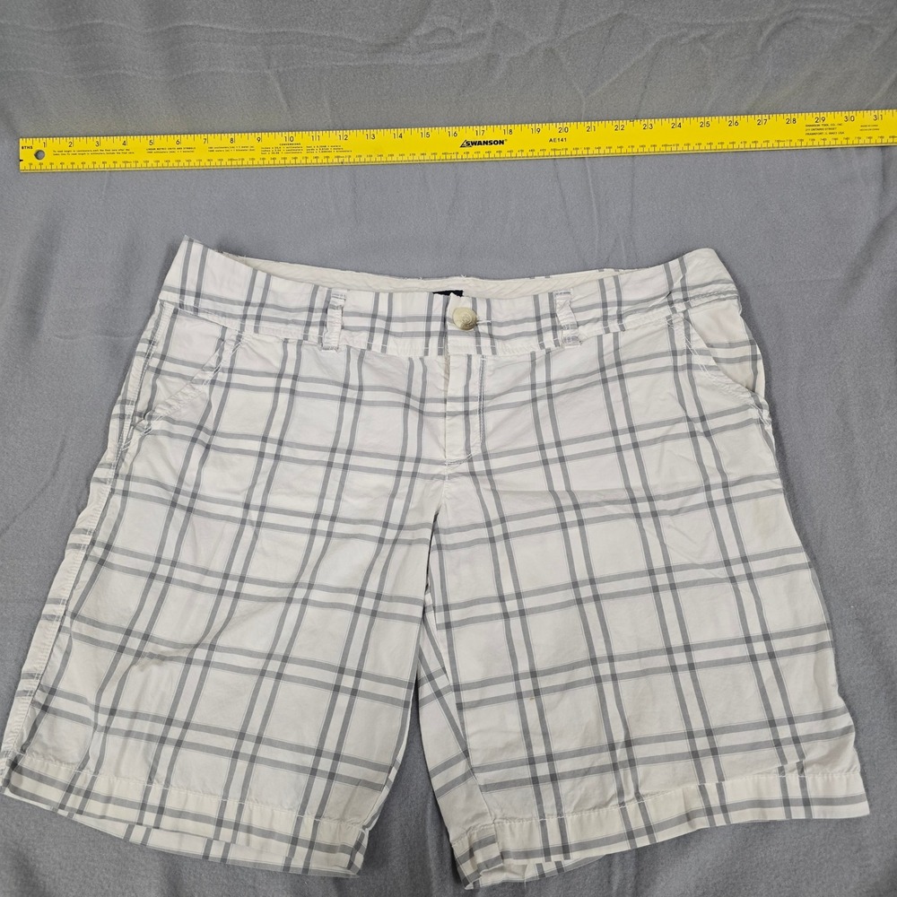 American Eagle Outfitters Plaid Shorts Mens 35 White Grey Casual‎ Cotton